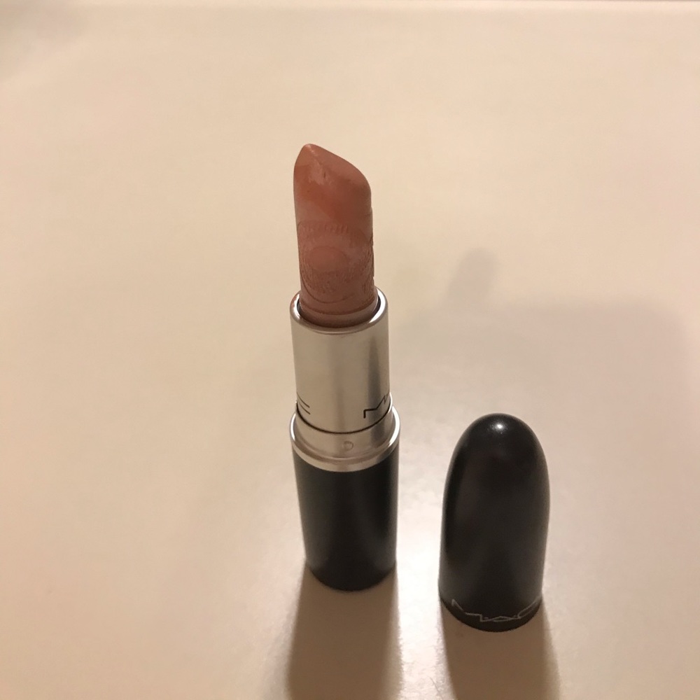 Mac freckletone lipstick